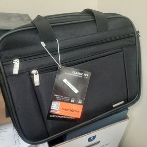 Samsonite briefcase new with tags beautiful